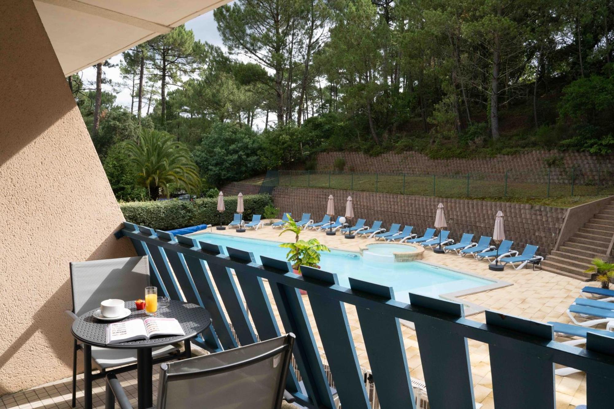 Logis Lacotel