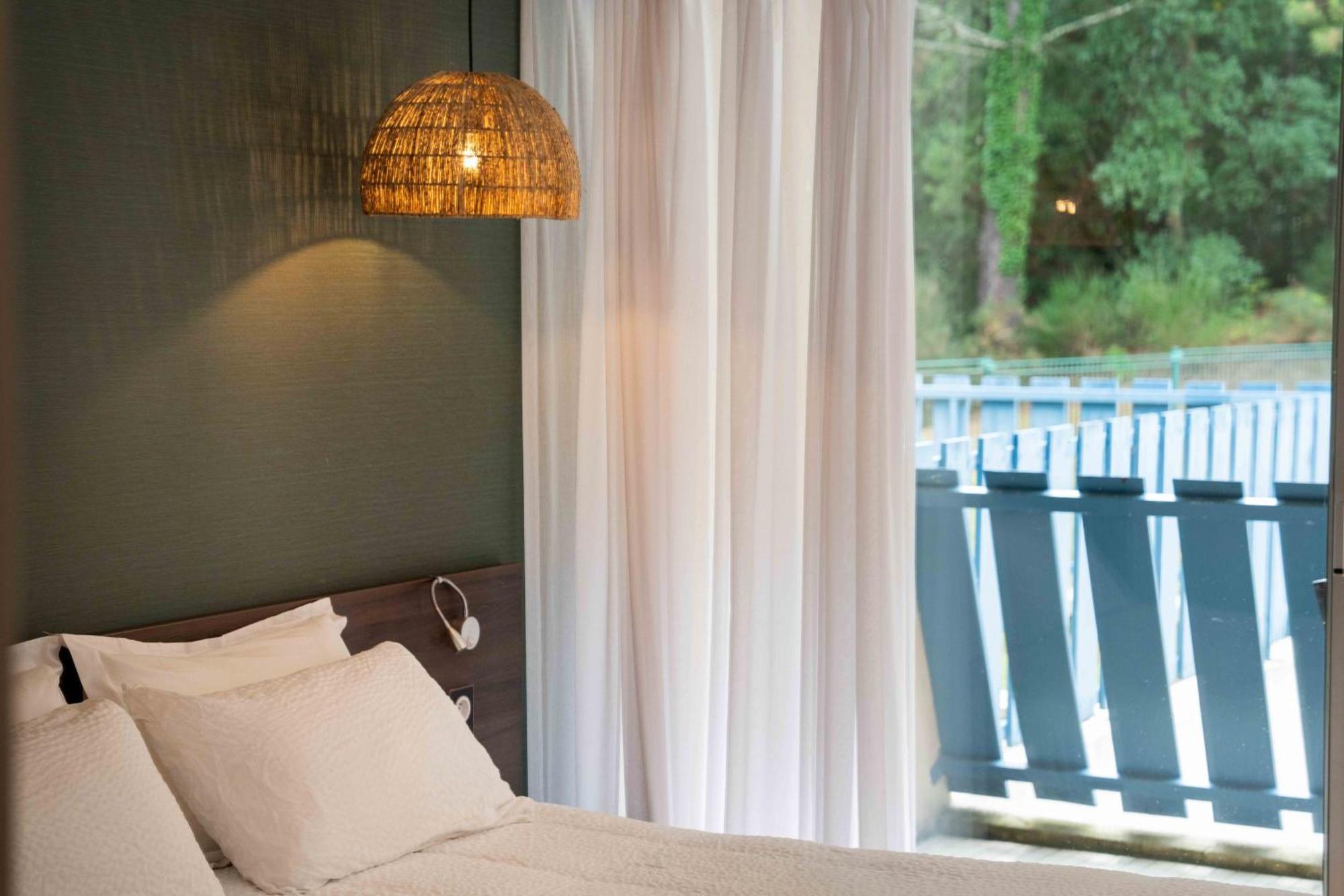 Logis Lacotel Hotel