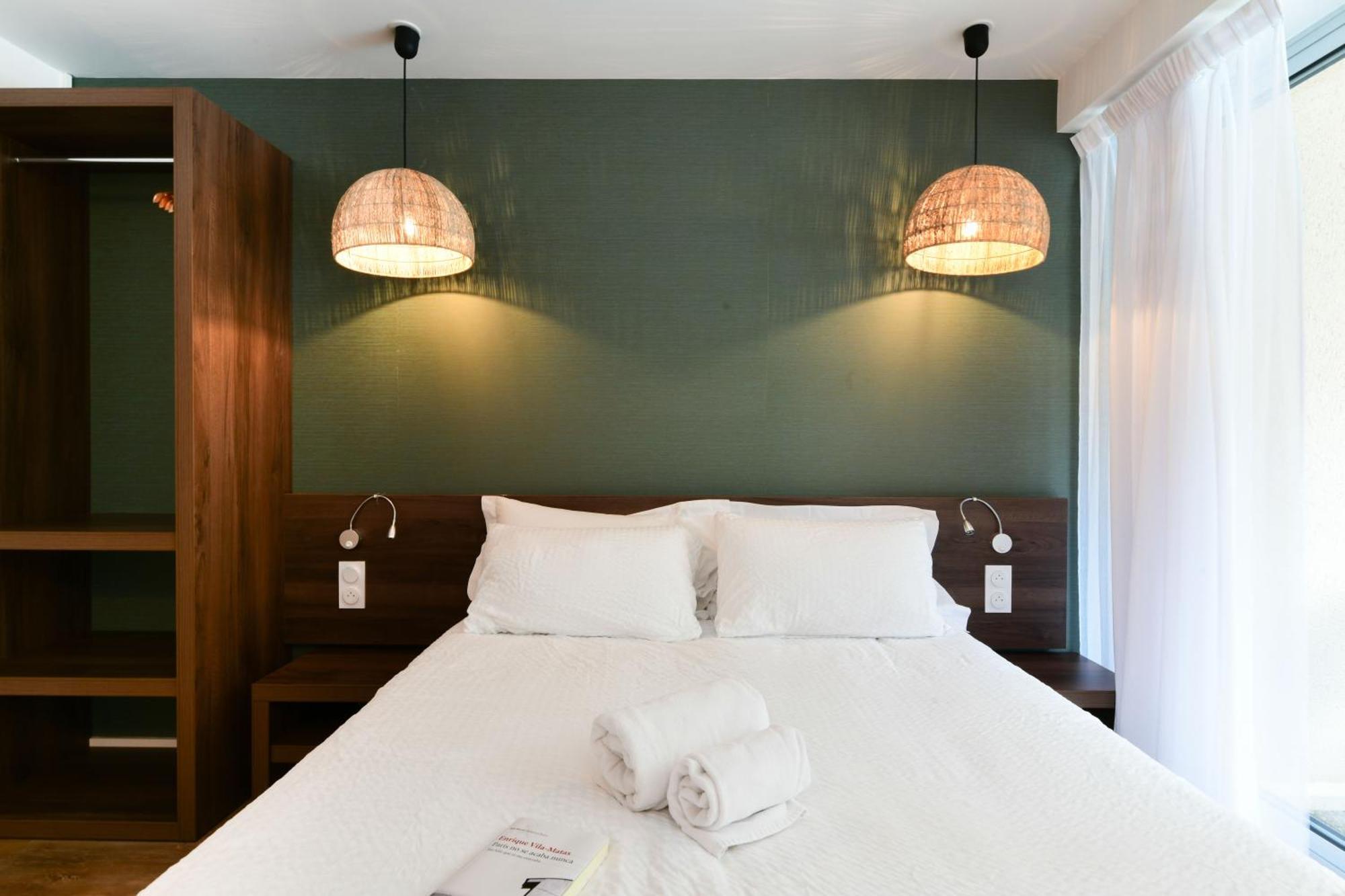 Hotel Logis Lacotel 3*