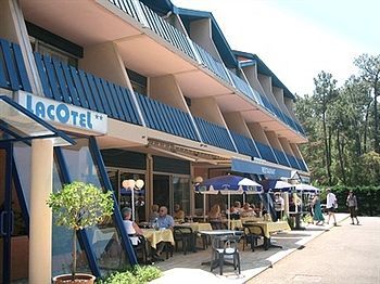 Logis Lacotel Hotel